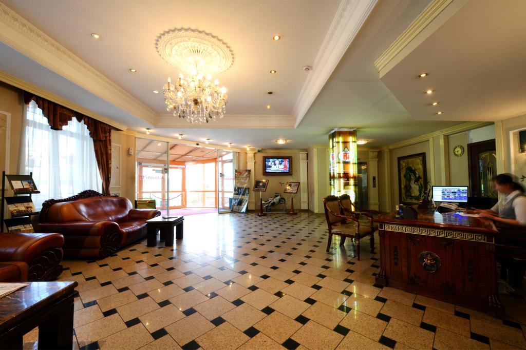 Narantuul Hotel Ulaanbaatar Ngoại thất bức ảnh