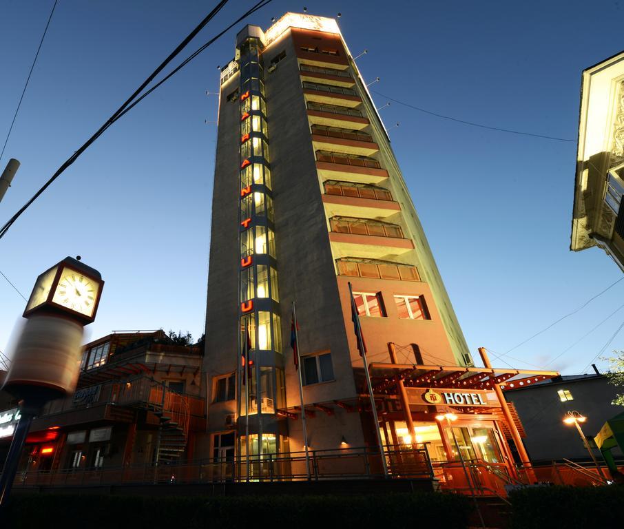 Narantuul Hotel Ulaanbaatar Ngoại thất bức ảnh