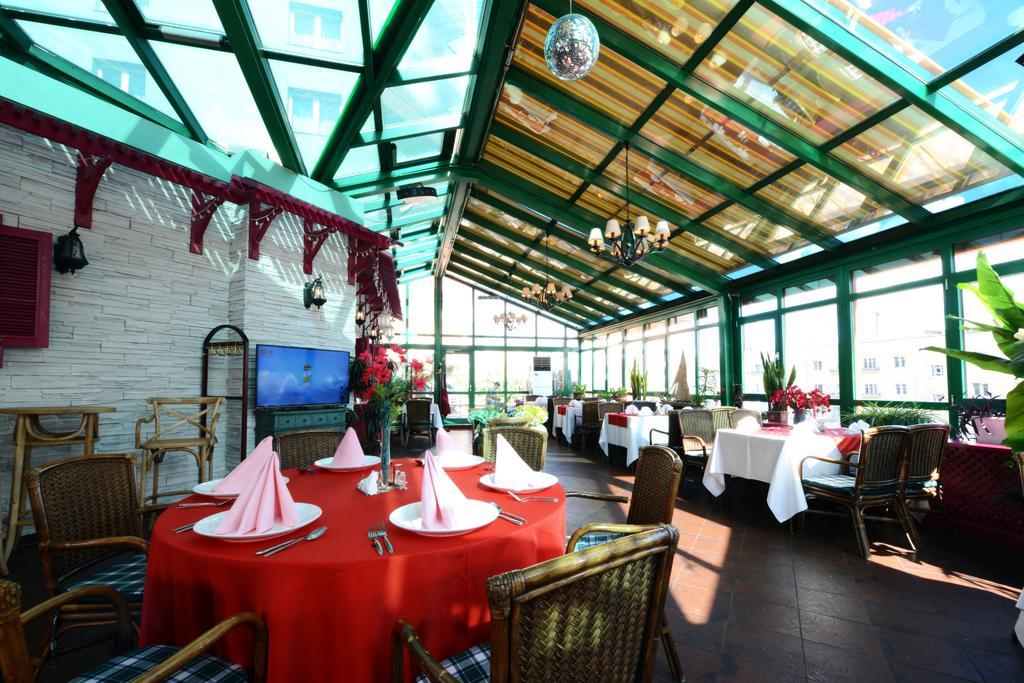 Narantuul Hotel Ulaanbaatar Ngoại thất bức ảnh