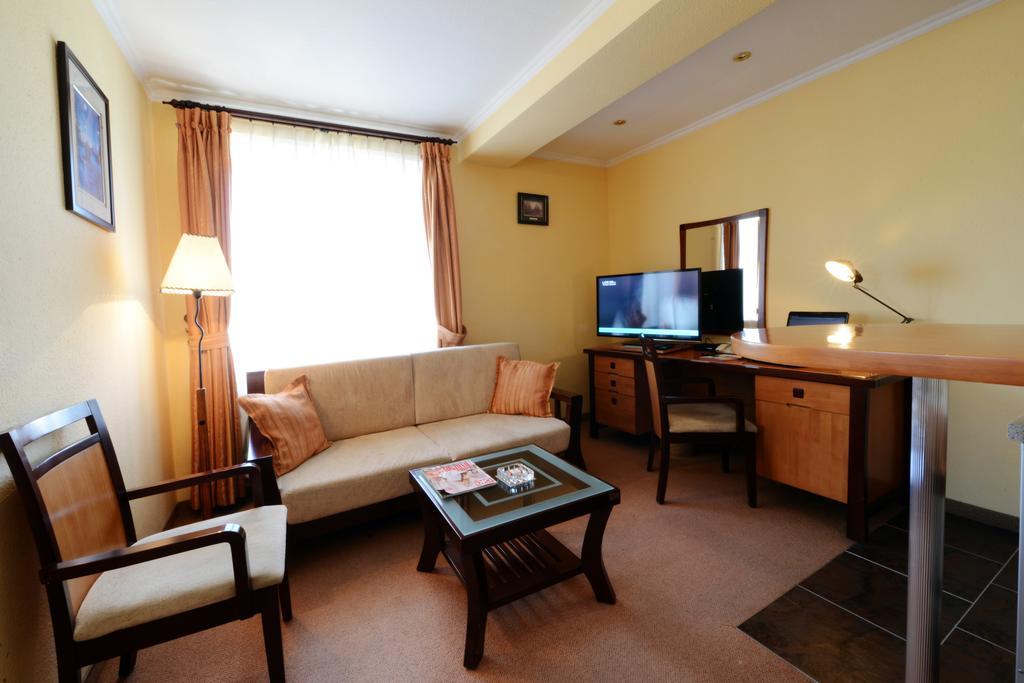 Narantuul Hotel Ulaanbaatar Phòng bức ảnh