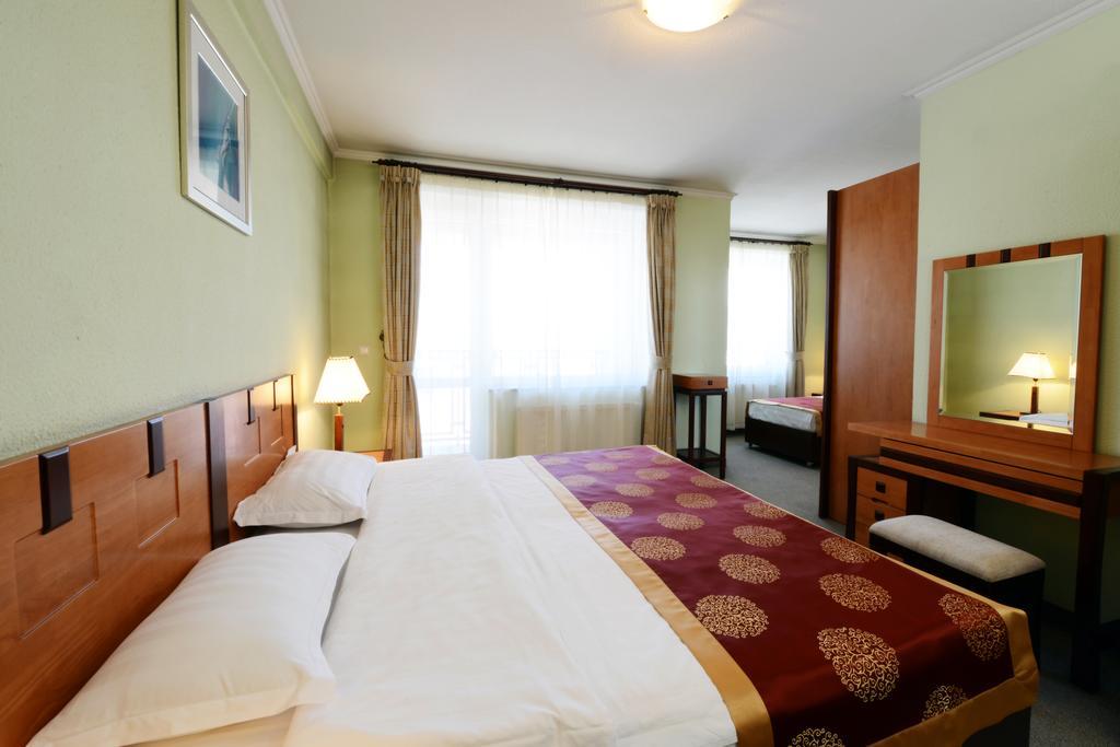 Narantuul Hotel Ulaanbaatar Phòng bức ảnh