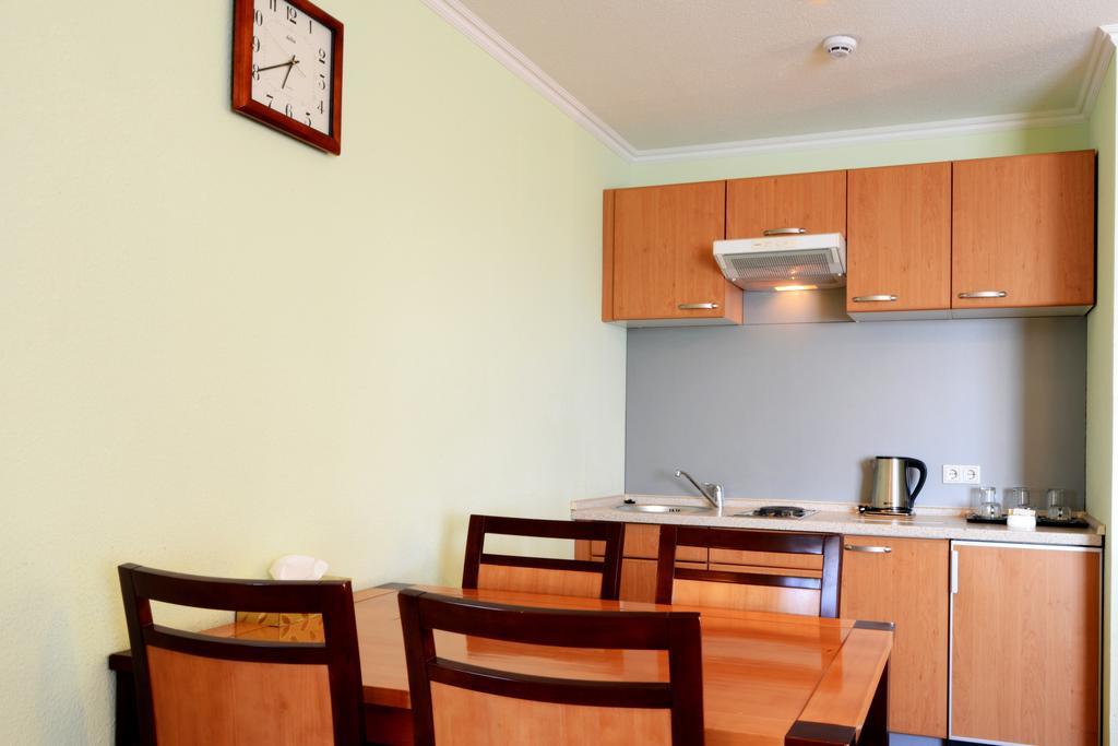 Narantuul Hotel Ulaanbaatar Phòng bức ảnh