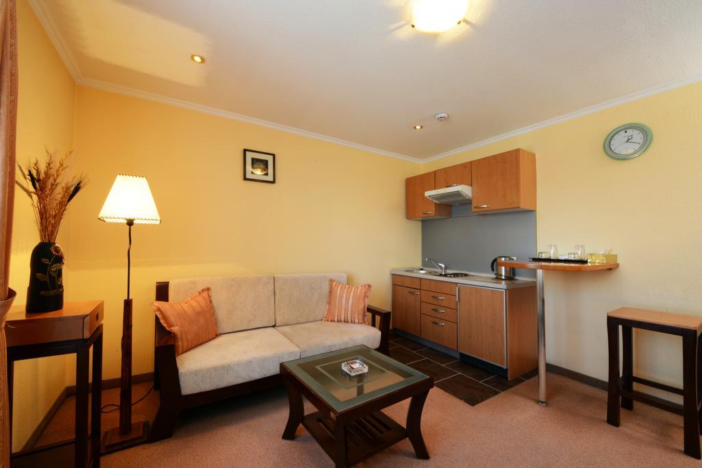 Narantuul Hotel Ulaanbaatar Phòng bức ảnh