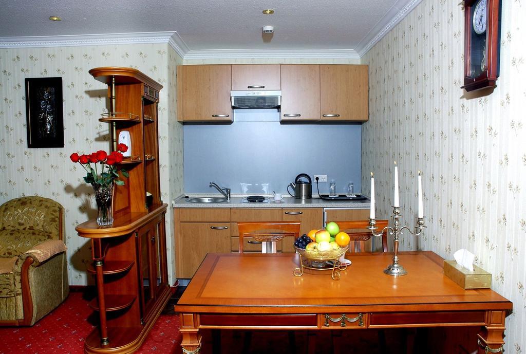 Narantuul Hotel Ulaanbaatar Ngoại thất bức ảnh