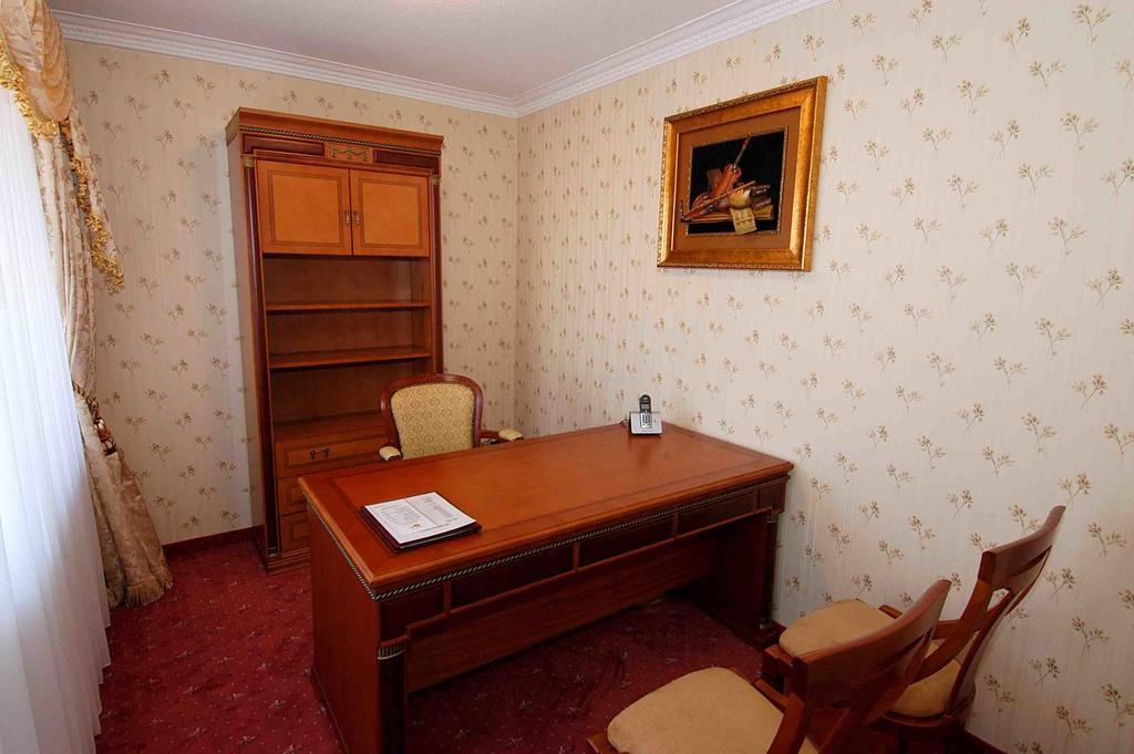 Narantuul Hotel Ulaanbaatar Ngoại thất bức ảnh